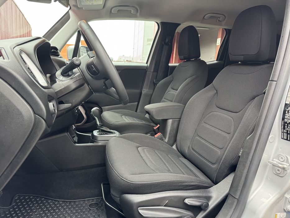 Jeep Renegade 2020 року, 2.4 бензин, автомат, передній привід, 89т.км.