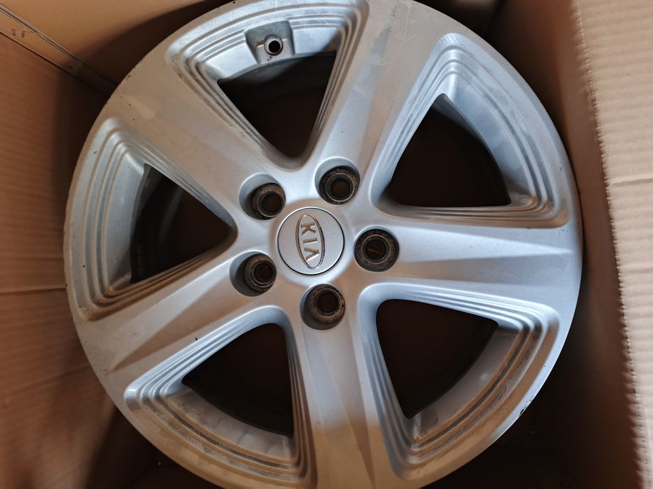 Felgi aluminiowe  Kia 16 cali