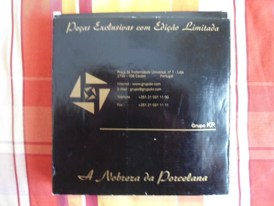 Prato em Porcelana com reprodução de pintura de Velásquez