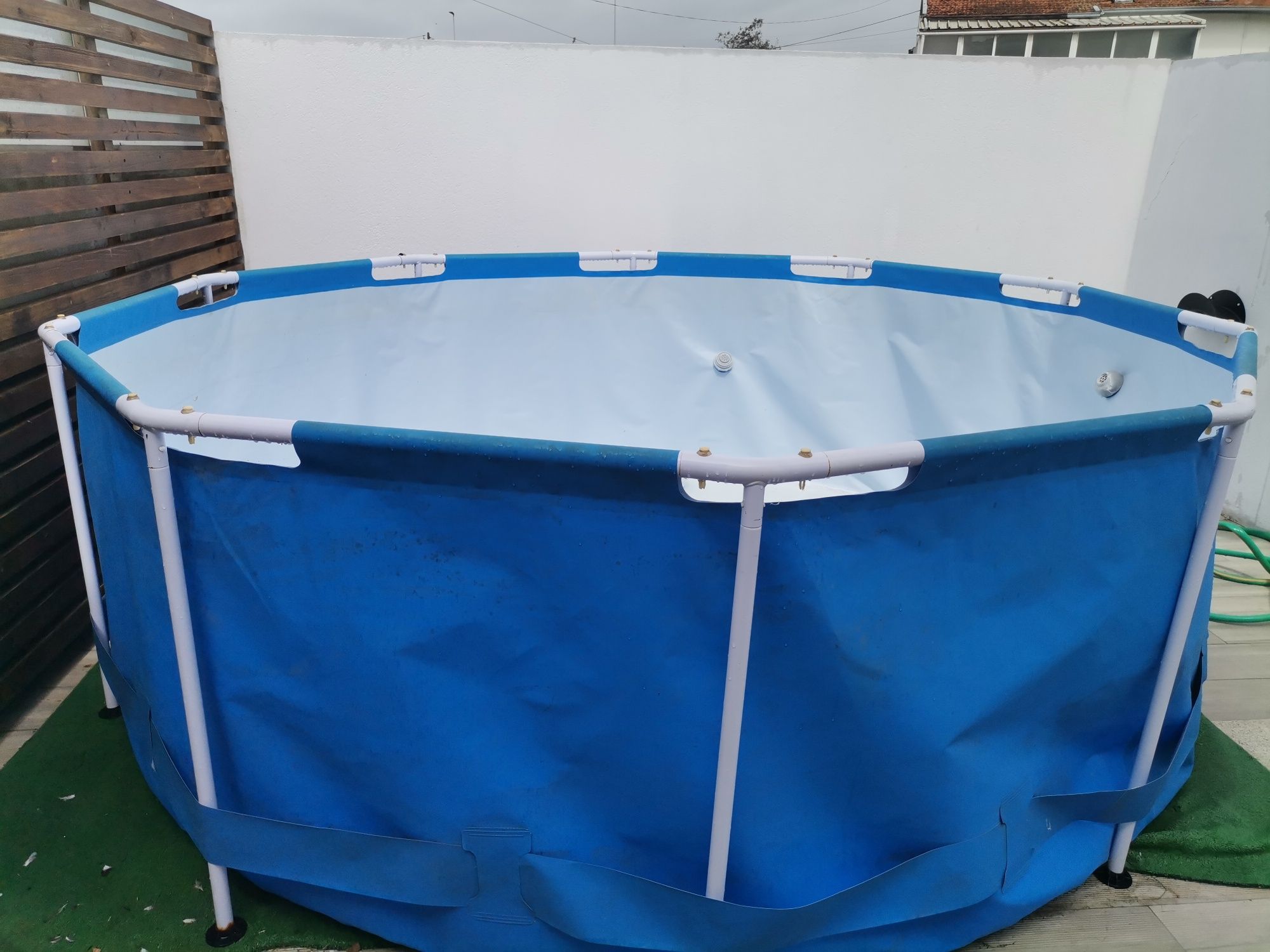 Piscina Bestway 3.05x1mts com acessórios