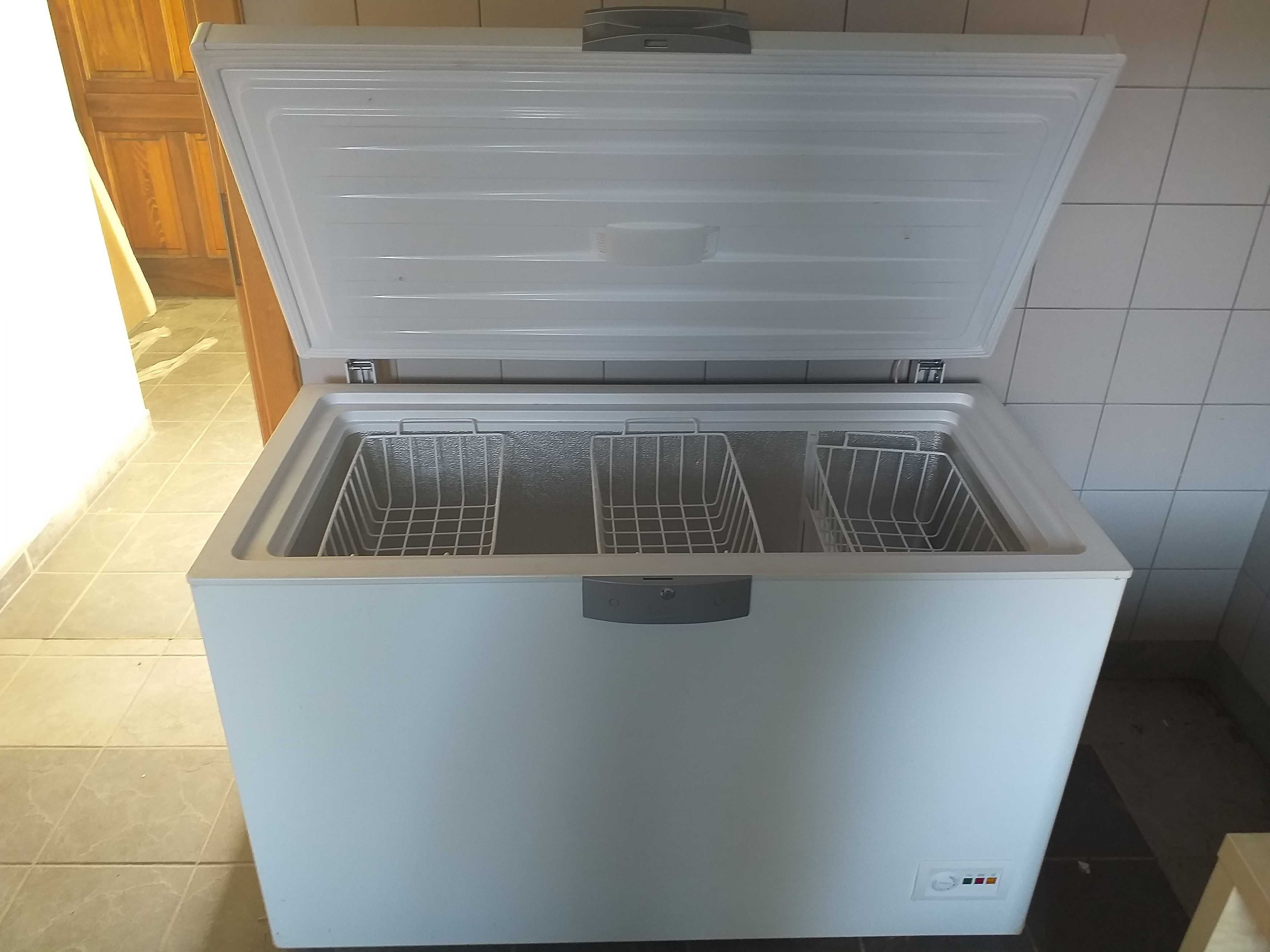 Zamrażarka wolnostojąca Beko 284l – Klasa A+ – Używana - Bdb stan