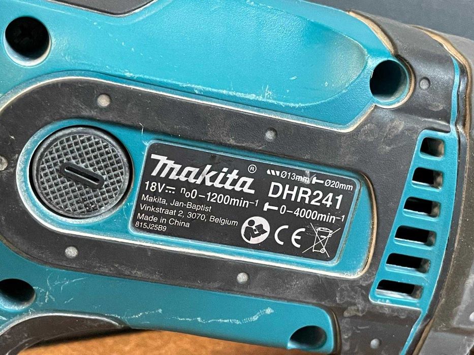 Młotowiertarka MAKITA DHR241 SDS+