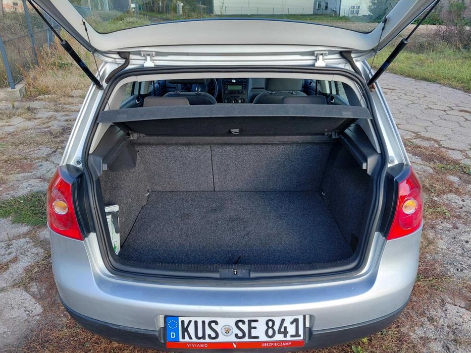 Volkswagen Golf V 1.4 benzyna 5 drzwi stan bdb