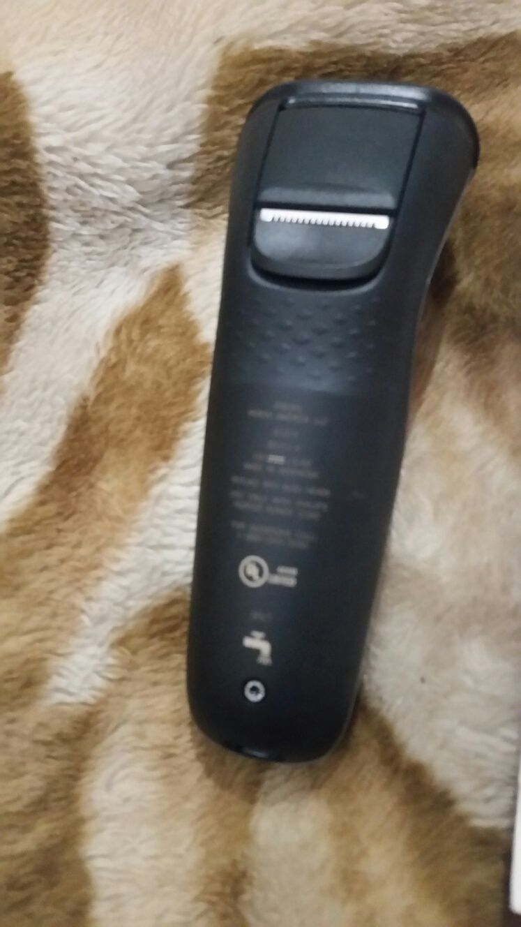Philips norelco series 2000