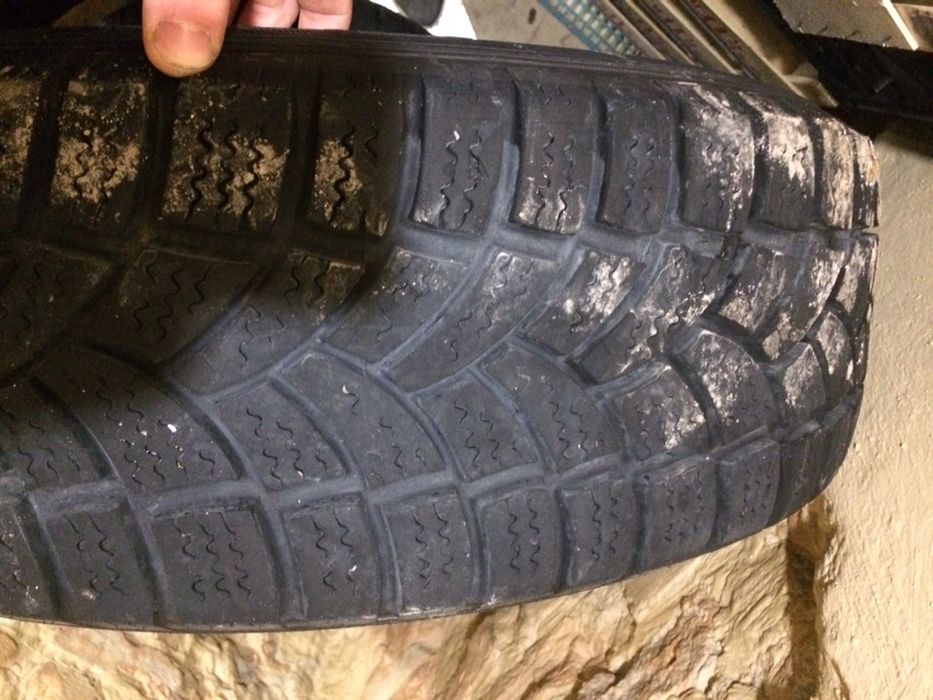 Колеса в зборі резина зимова R16 216/65