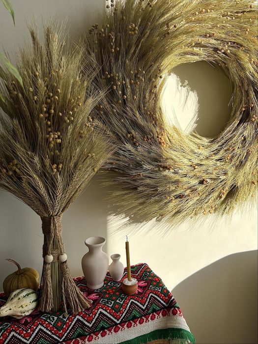 Дідух та вінок з пшениці!