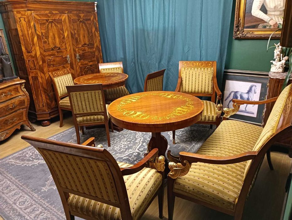 Stoły w stylu empire