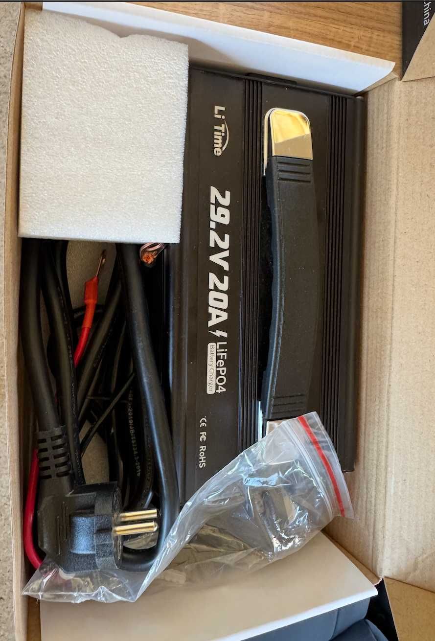 Akumulator 24v-100ah Litime z ładowarką 20A