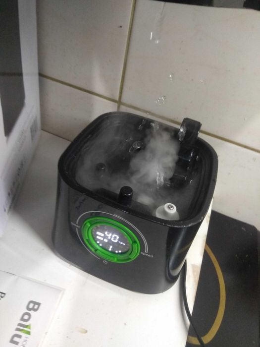 Ультразвуковий зволожувач повітря Ballu UHB-205