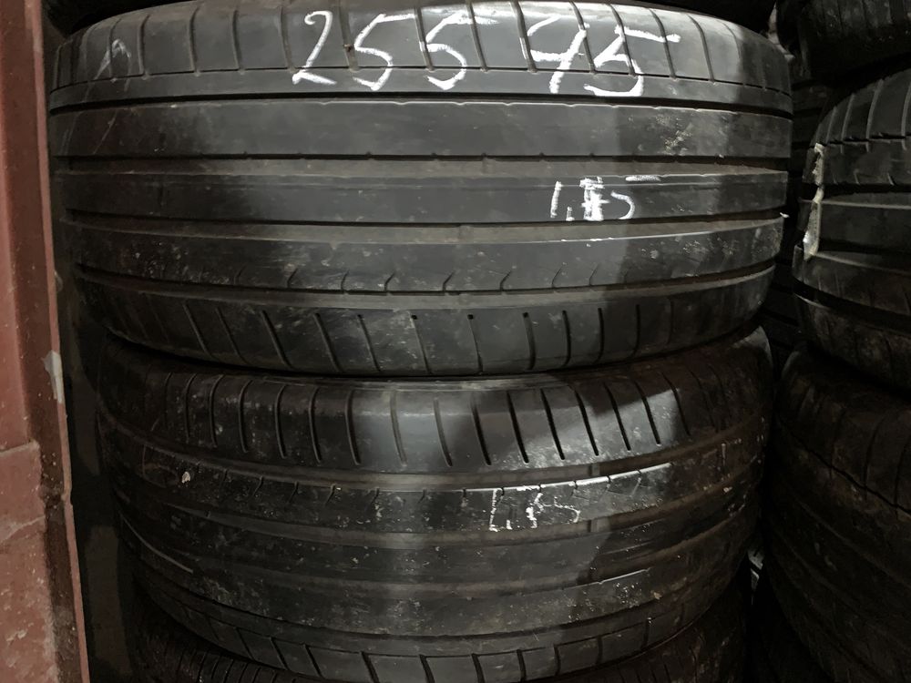 КОМПЛЕКТ шин б/у лето 255/45-20 Dunlop Sport Maxx GT