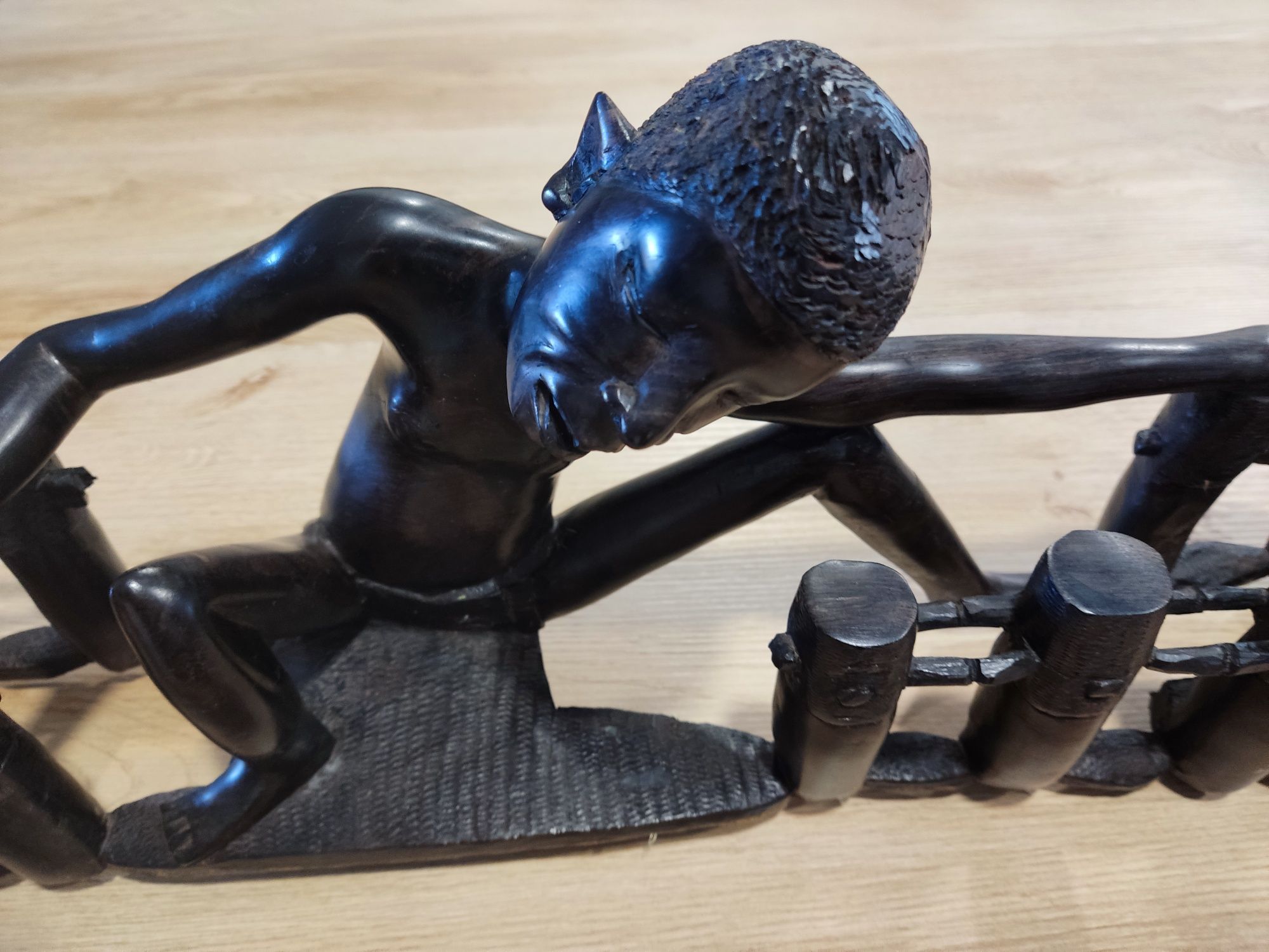 Estatuetas de arte africana