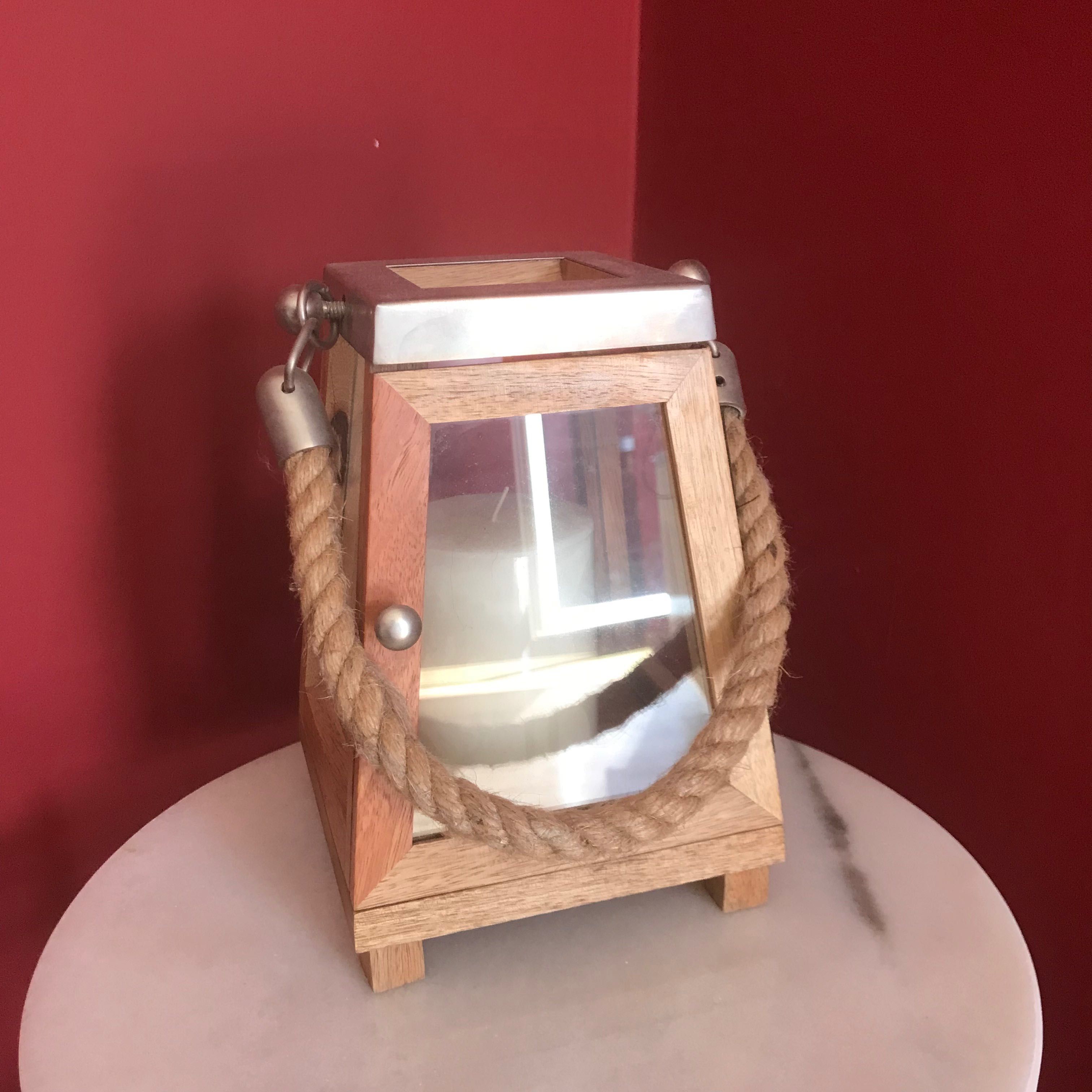 Lampion Drewniany Domek Latarnia drewno Szkło z drzwiczkami UK