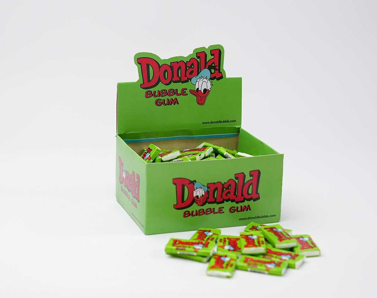Упаковка жувальних гумок Donald bubble Gum Legendary,  жвачка дональд