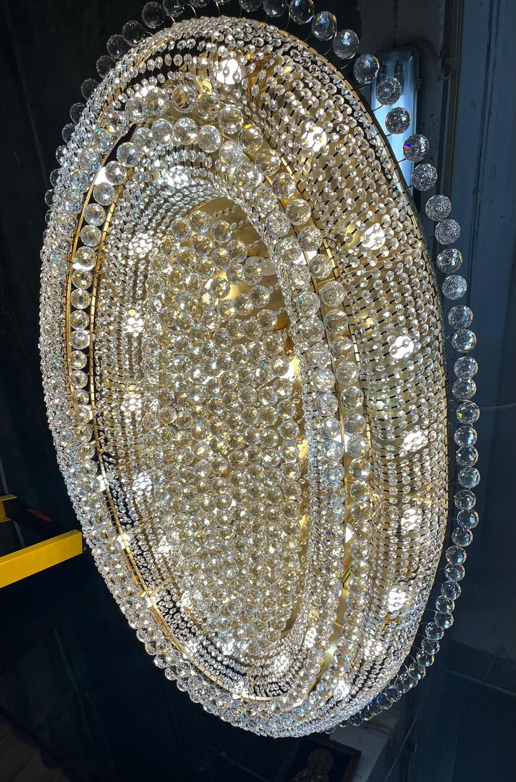 Enorme Lustre (Totalmente em cristal)