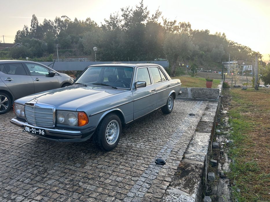 Mercedes W123 - 300D - 5 velocidades
