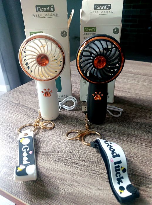 Wentylator, wiatraczek kieszonkowy na usb Nowy DianaDi, zawieszka+brel