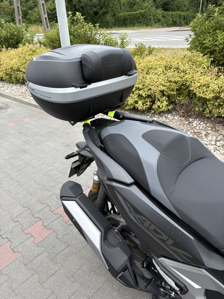 Honda ADV 350, rok 2025 r Special Edition, Matte Coal Black Metallic