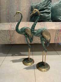 Conjunto de flamingos decorativos dourado e verde