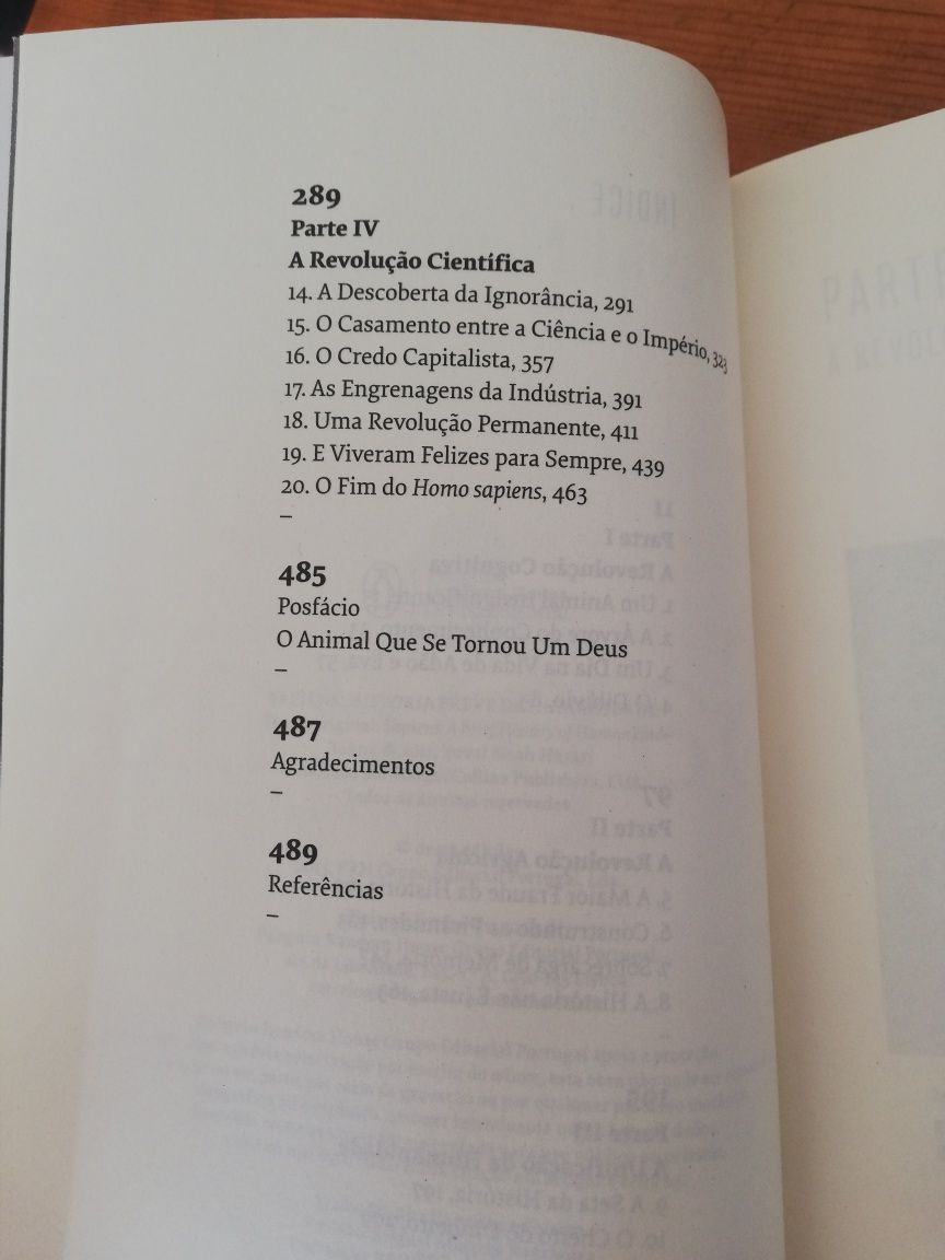 "Sapiens, Breve História da Humanidade" de Yuval Noah Harari NOVO