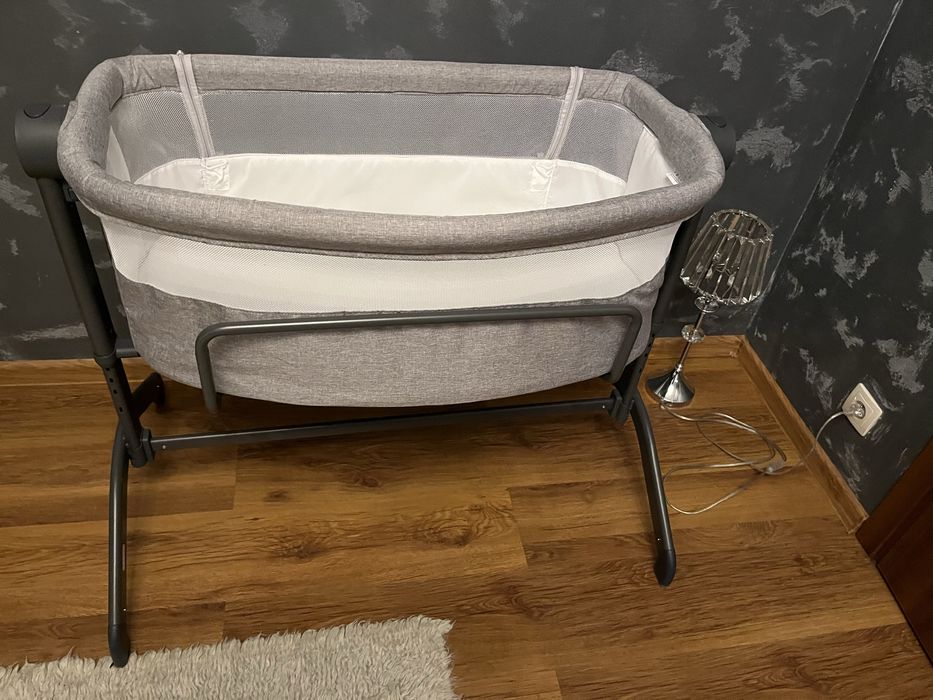 Łóżeczko dla dziecka/ dostawka