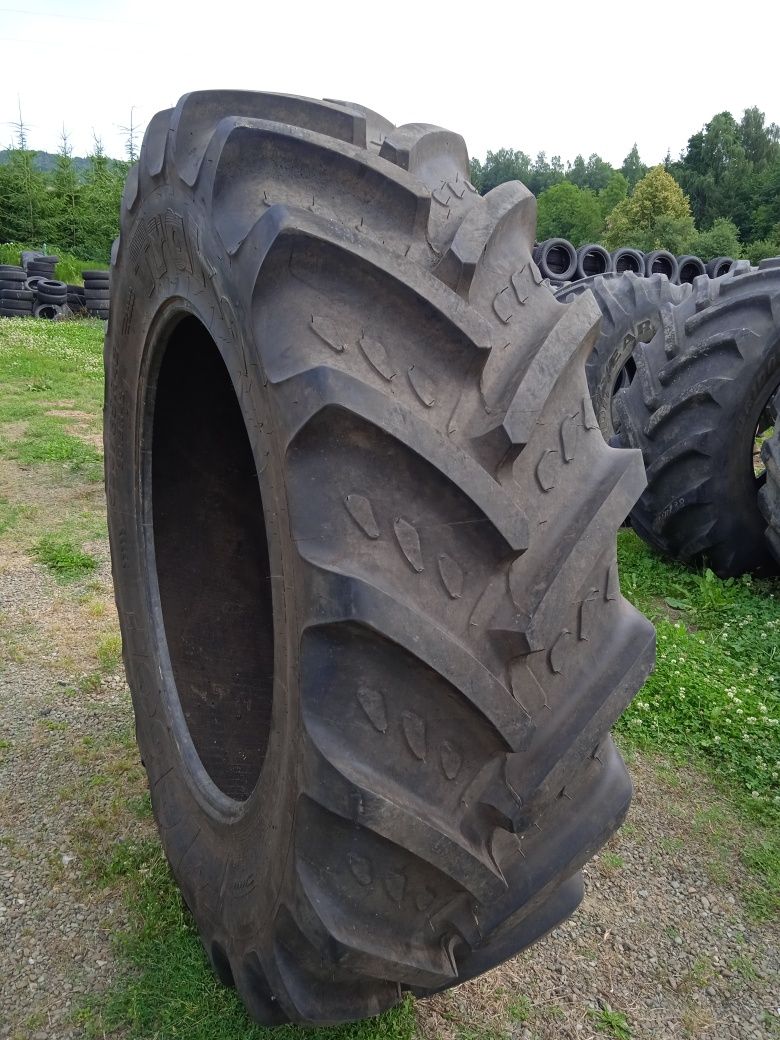 Opona 520/85R42 Kleber Traker 99%