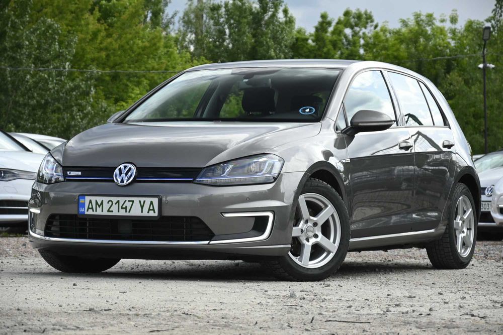 Volkswagen e-Golf 2015