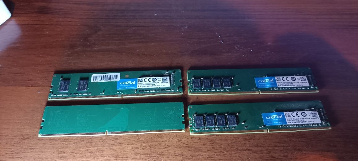 Продам оперативну пам'ять ddr4 8gb crucial