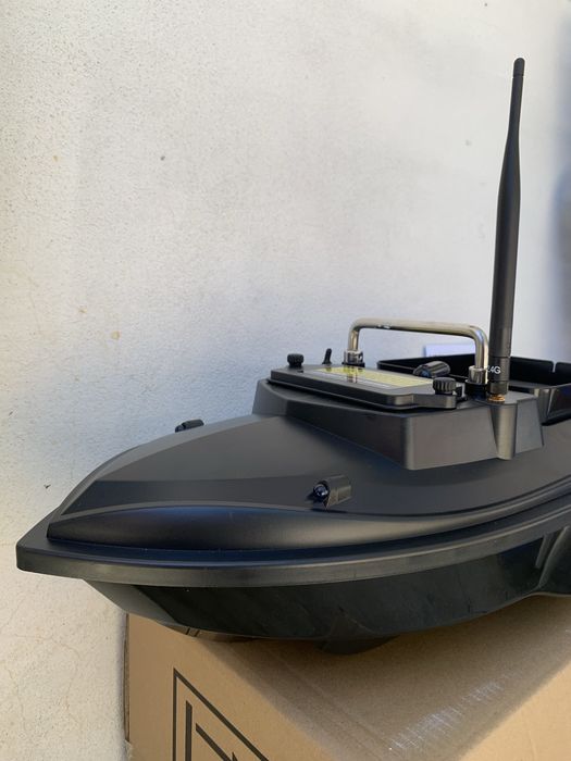 Carpfishing bait boat