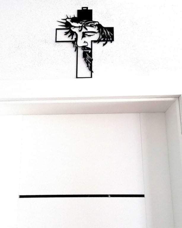 Krzyż na ścianę, ażur-obraz metalowy. Tanio, odbiór lub wysyłka.