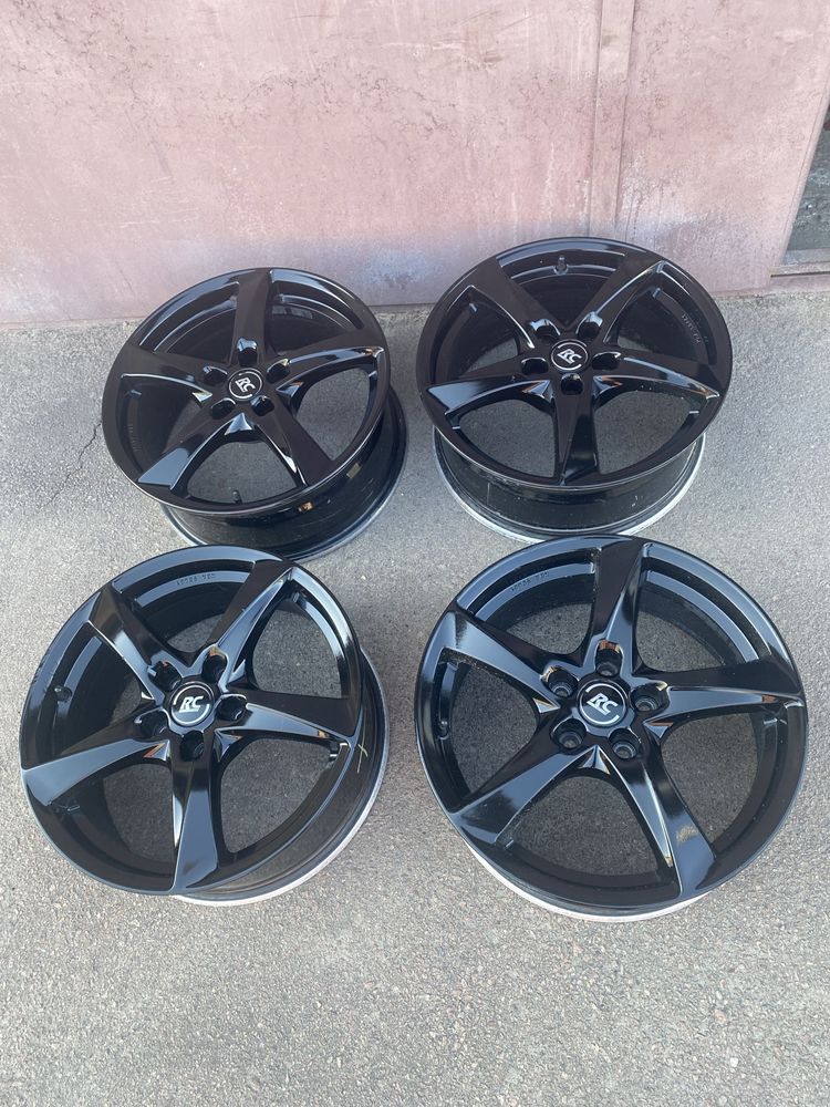 R17 5*112 et35 d66,6 VW passat, golf 5,6,7, jetta, touran