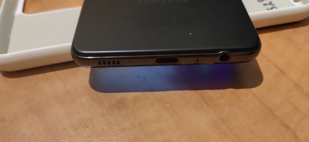 Смартфон Samsung A52