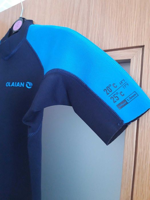 Fato de surf/mergulho para menino(a) de 5/6 anos com meias