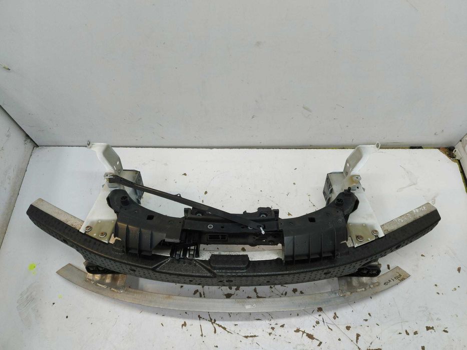 Tesla Model 3 Телевізор Установочна панель - рестайл дорестайл