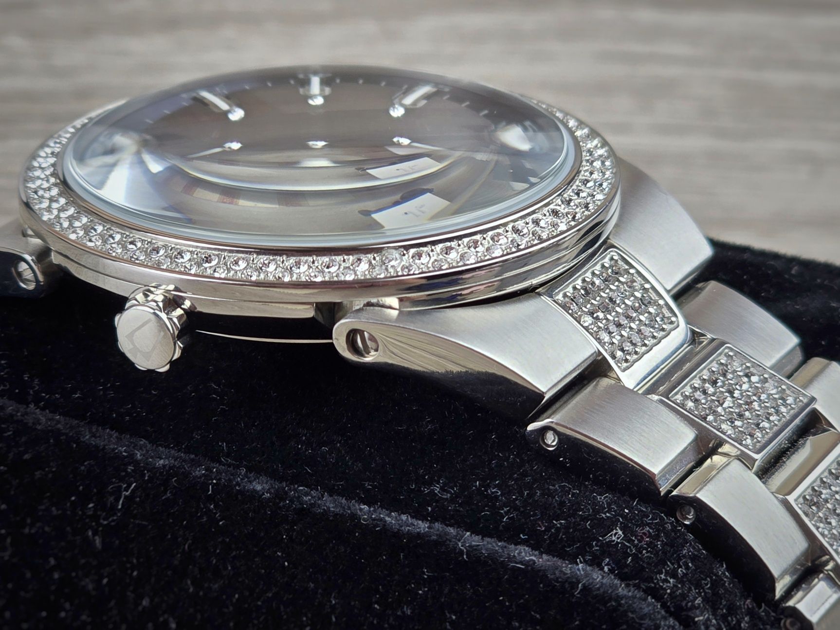 Наручний годинник Bulova 96B221 Swarovski Crystal. Оригінал!