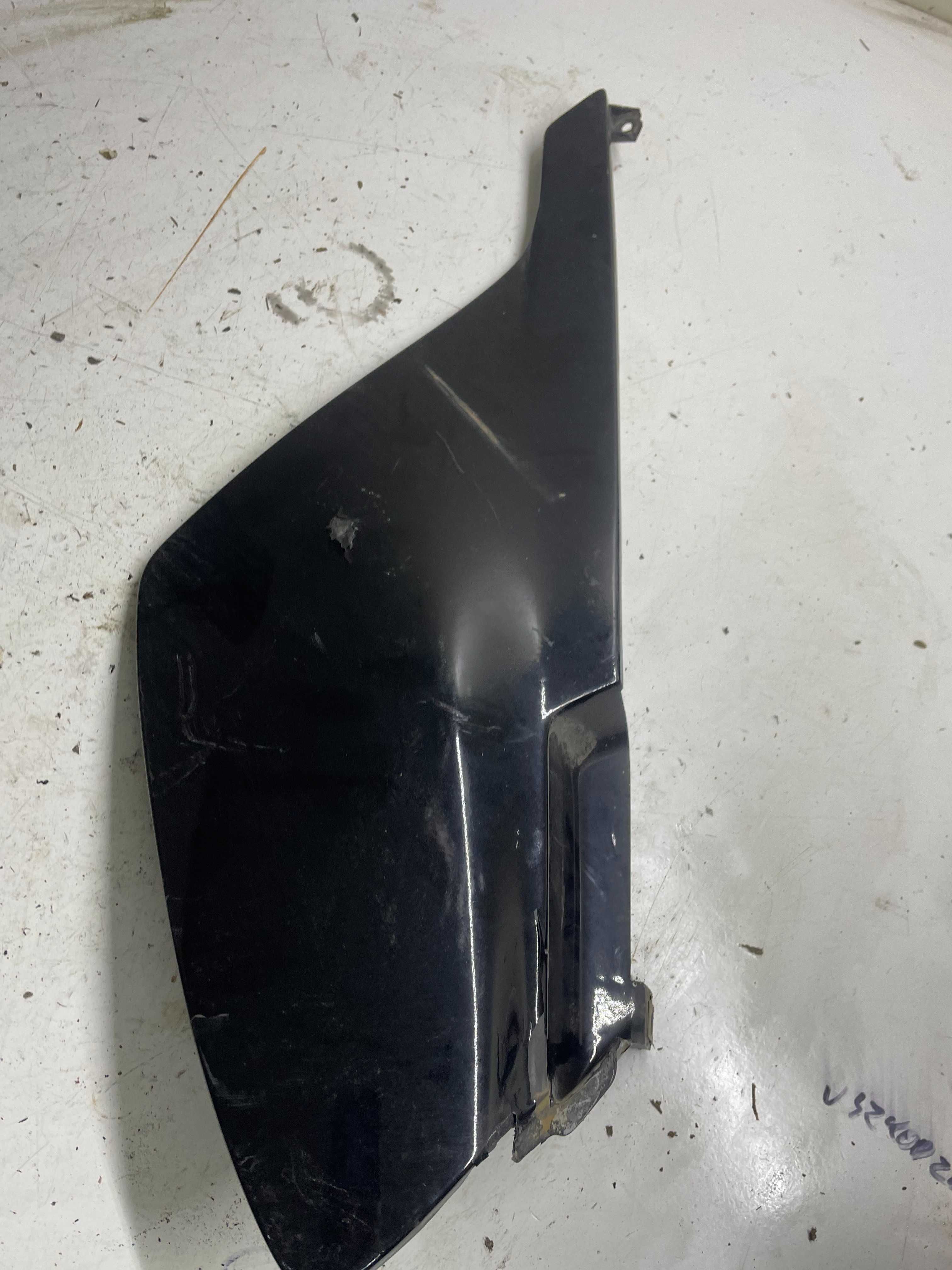 Derbi senda sm xtreme xr 50 plastik boczek wypełnienie