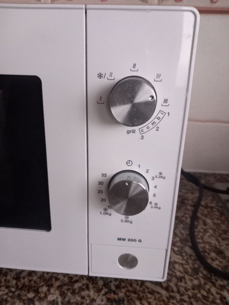 Microondas Teka branco