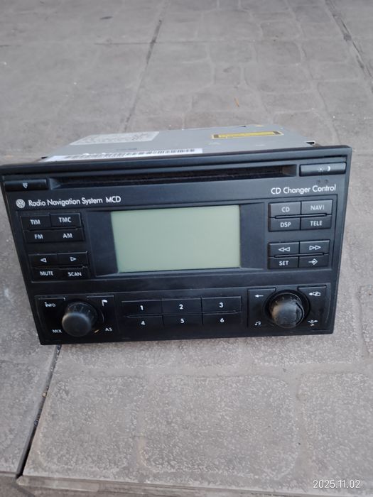 Автомагнітола Заводська Volkswagen Passat B5