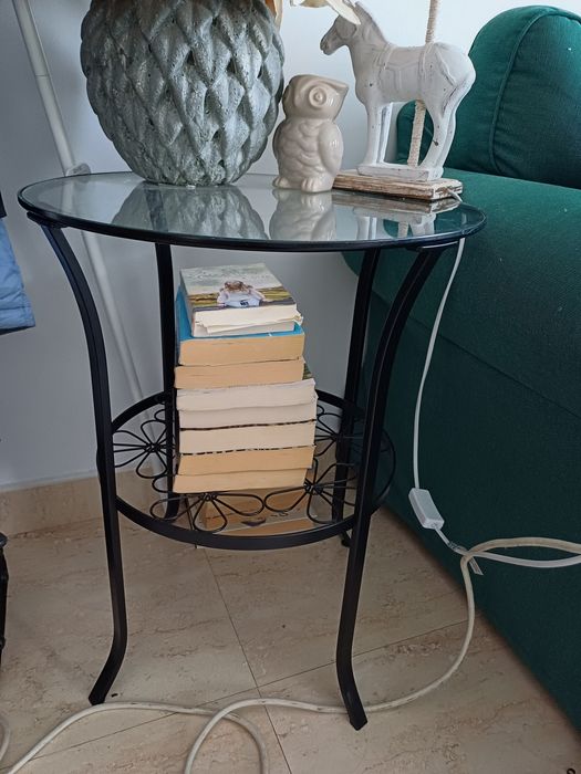 Mesa ferro e vidro IKEA