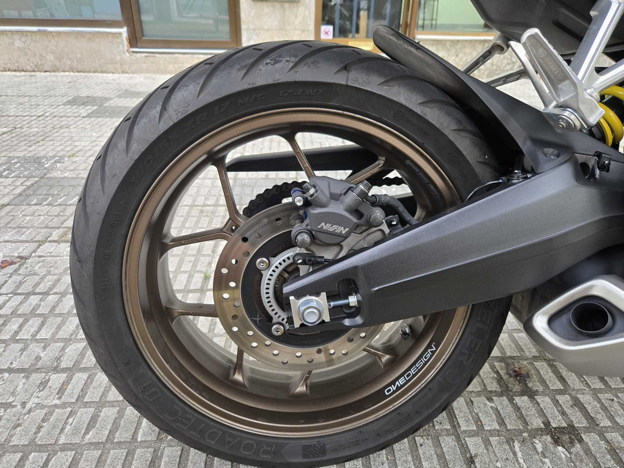 Vendo HOnda CB650R 2020