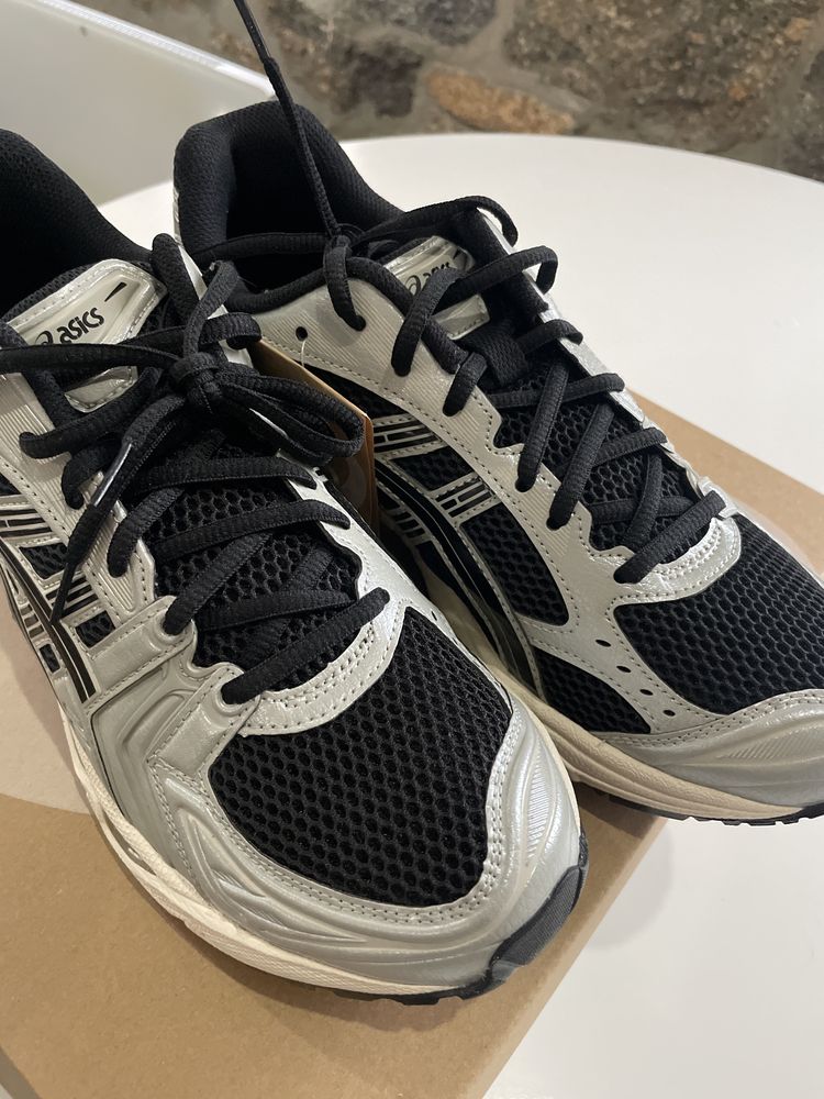 Asics Gel-Kayano 14