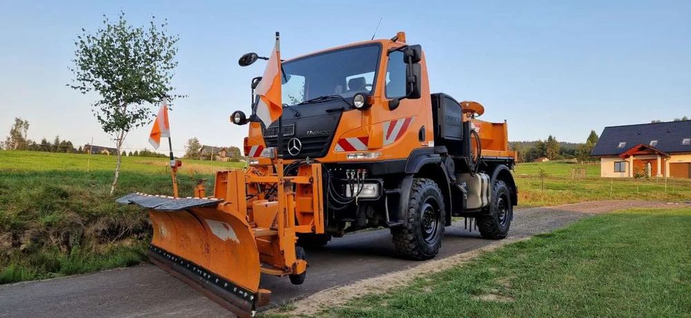 Unimog U20  Pług Solarka Piaskarka GOTOWY Do pracy