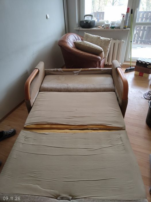 Sofa rozkładana.
