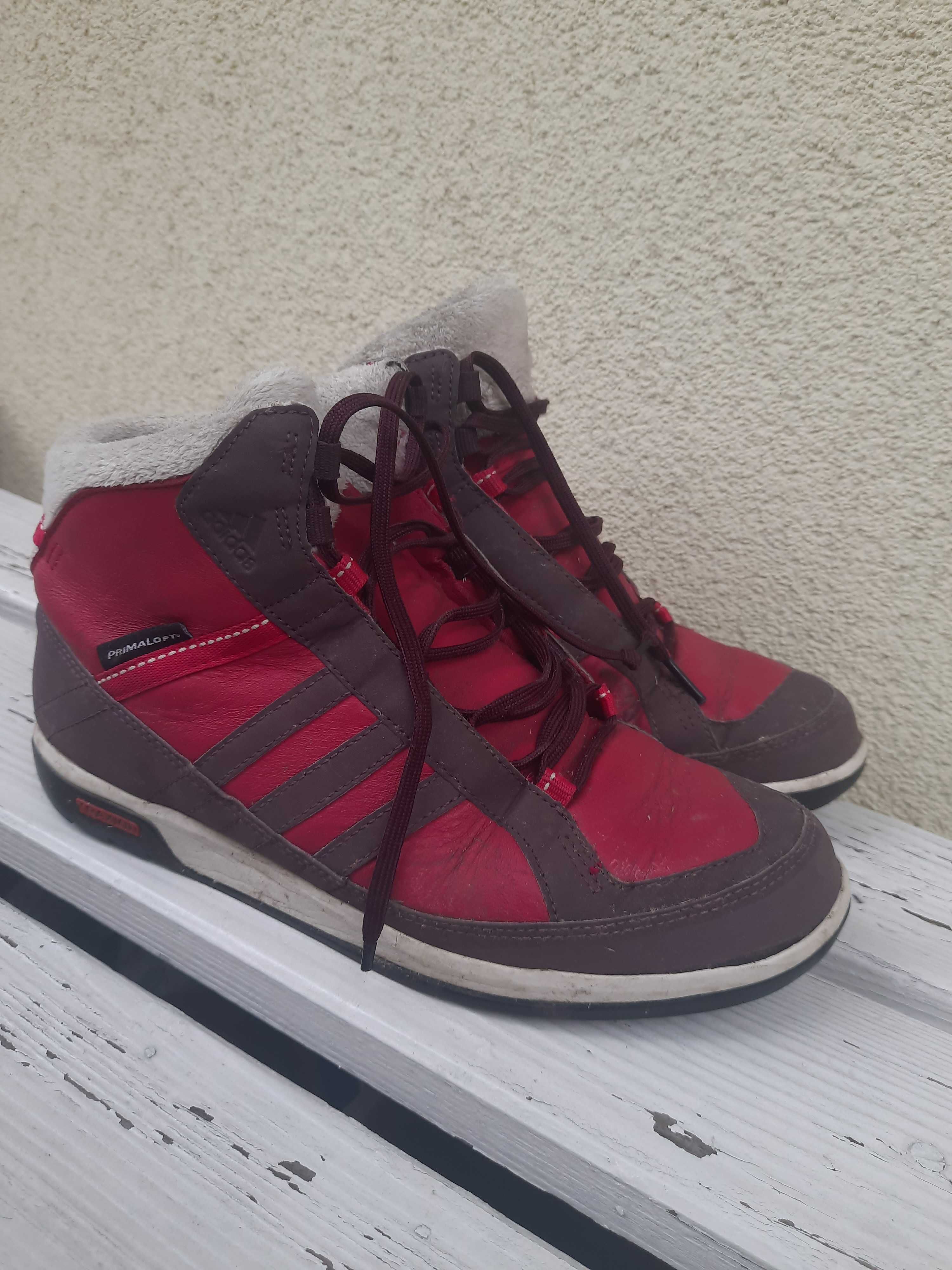 Buty Adidas Traxion r. 40