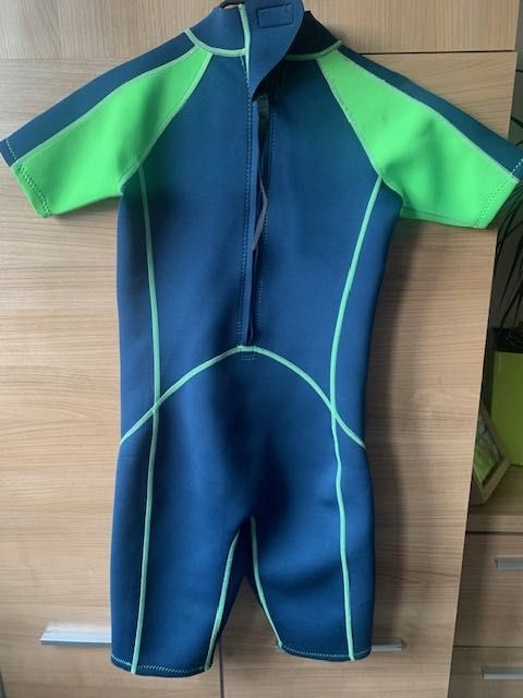 Pianka neoprenowa MOUNTAIN WAREHOUSE 2 mm 155-163 cm krótka 13 Lat