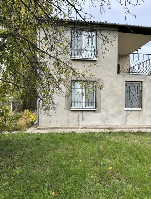 Продам Шикарный Дом -Дача недалеко от Левого берега