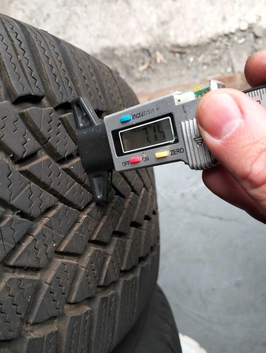 225/55r17 Bridgestone opony zimowe 2023rok