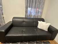 Sofa preto em pele preto