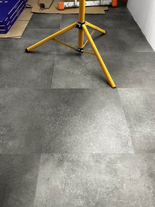 Panele winylowe Quick step Alpha Vinyl 40273 Beton Cloudy