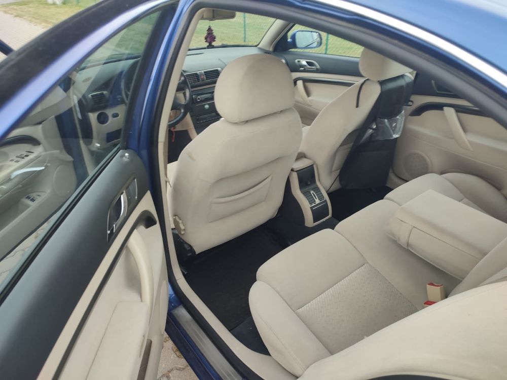 Skoda Superb 1.9 TDI 130KM Zarejestrowana Niski Przebieg Bez Wkładu