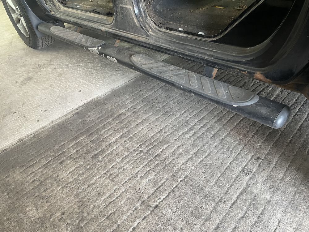 Підніжки подножки пороги Nissan Navara D40 Pathfinder R51 накладки